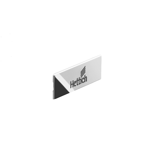 Заглушка на боковину InnoTech Atira, с логотипом Hettich, пластик, серый/хром/300